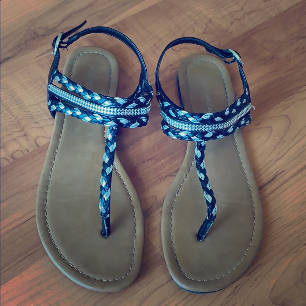 American Eagle sandals, size 9